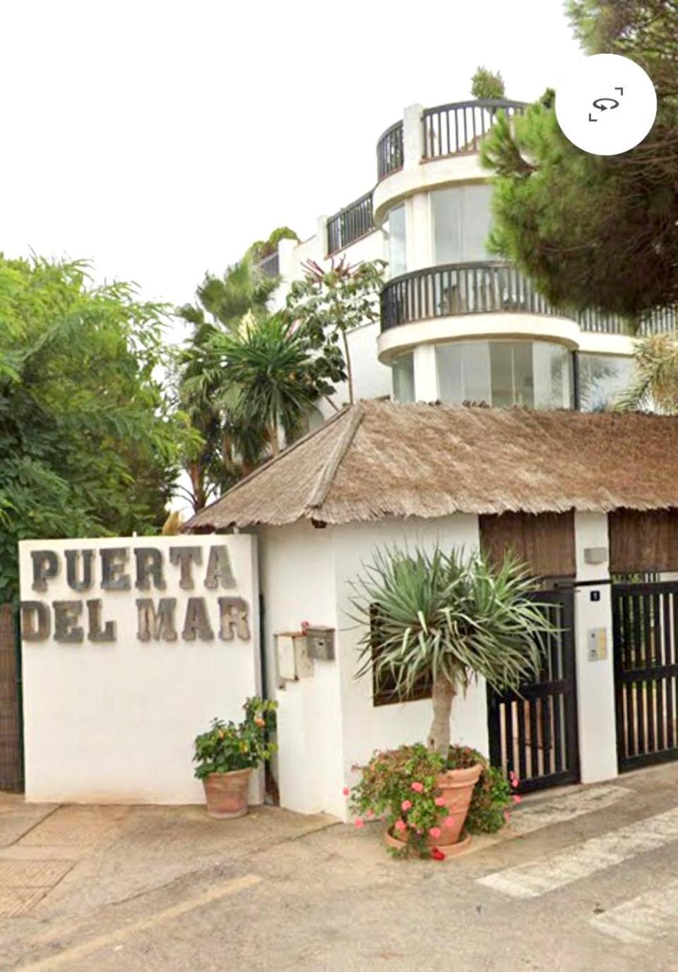 Beachfront Penthouse Apartment With Large Terrace And Breathtaking Sea Views Close To Marbella Spain Ситио-де-Калаонда Экстерьер фото