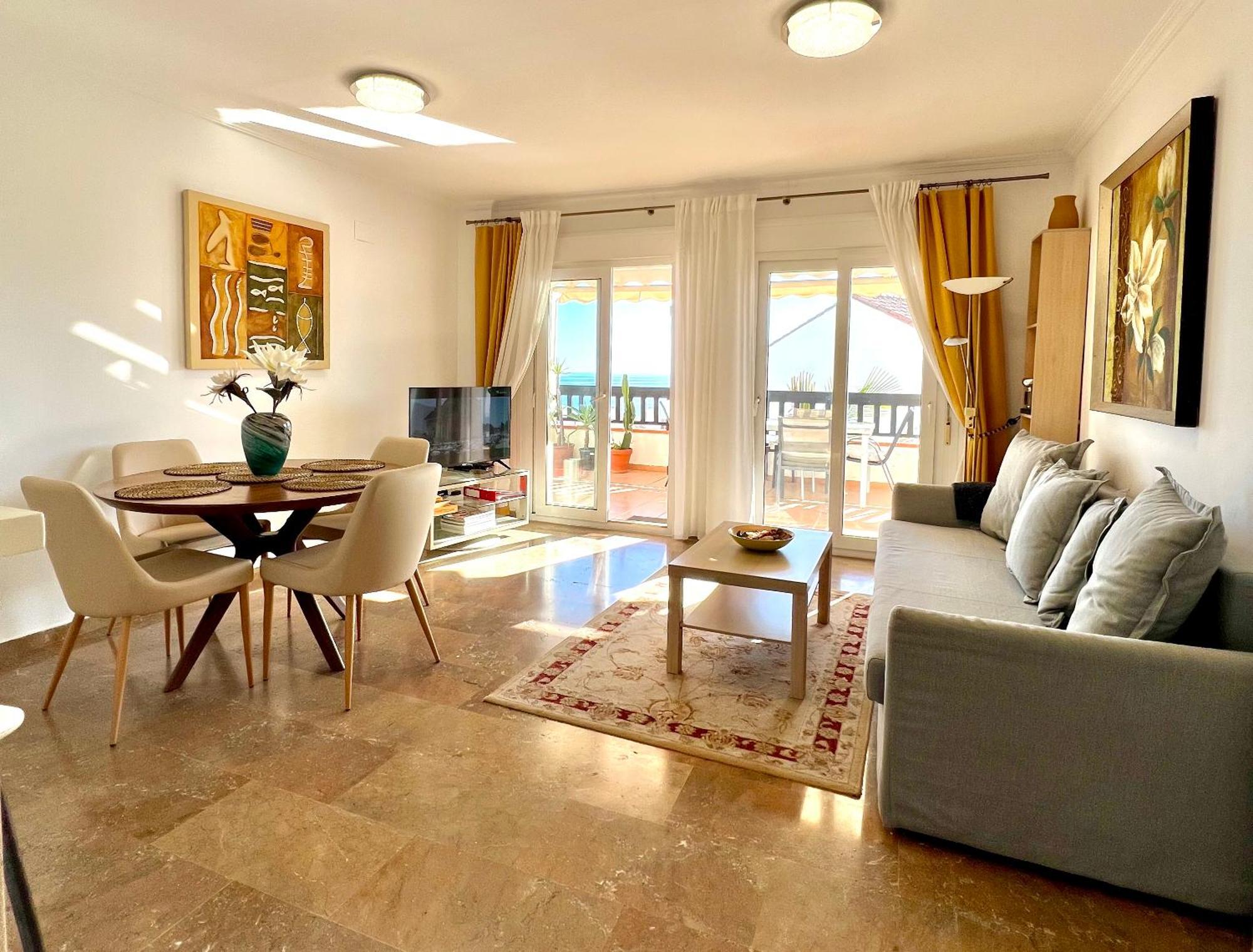Beachfront Penthouse Apartment With Large Terrace And Breathtaking Sea Views Close To Marbella Spain Ситио-де-Калаонда Экстерьер фото